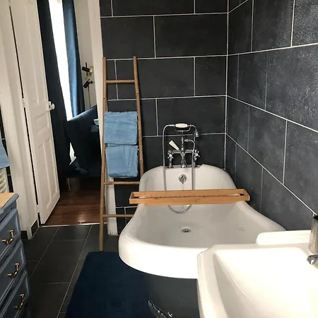 Bel Appartement Cosy Et Baroque Courbevoie Buitenkant foto